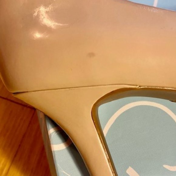 Life Stride Patent Pump - Size10 - Picture 11 of 13